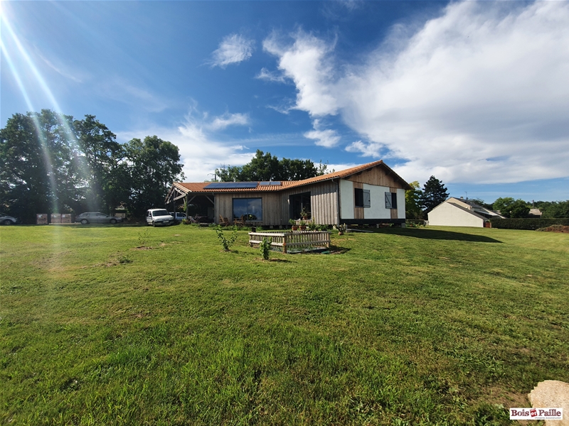 Charpente traditionnelle pour Maison Paille sur Parthenay (79)